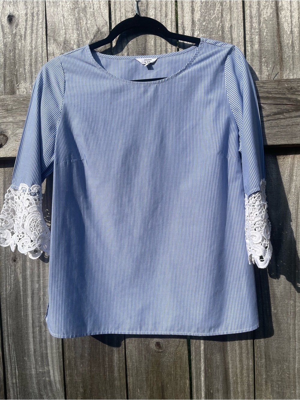 crown & ivy Blue Pinstripe Blouse with White Lace Sleeves
